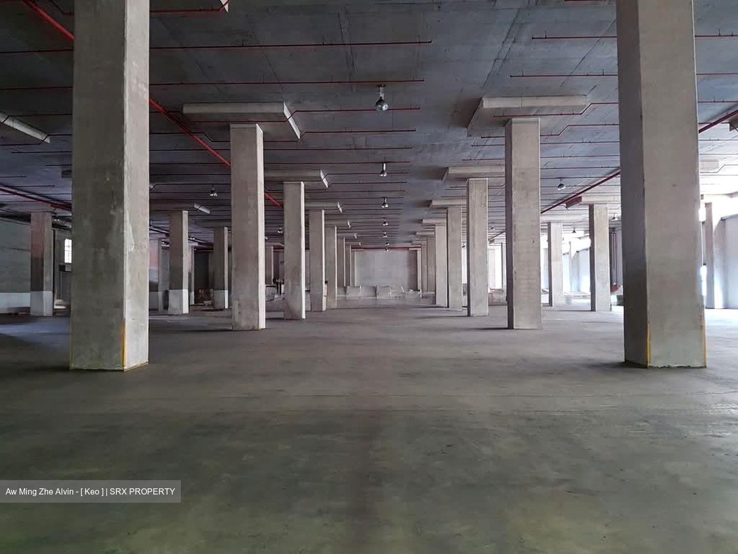 Jurong Industrial Services Centre (D22), Warehouse #566903631
